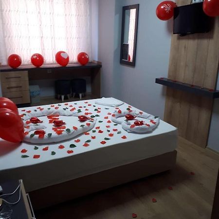 Esas Pansiyon Gemlik Εξωτερικό φωτογραφία