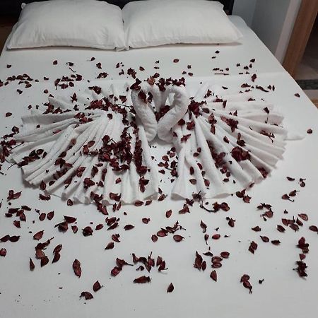 Esas Pansiyon Gemlik Εξωτερικό φωτογραφία